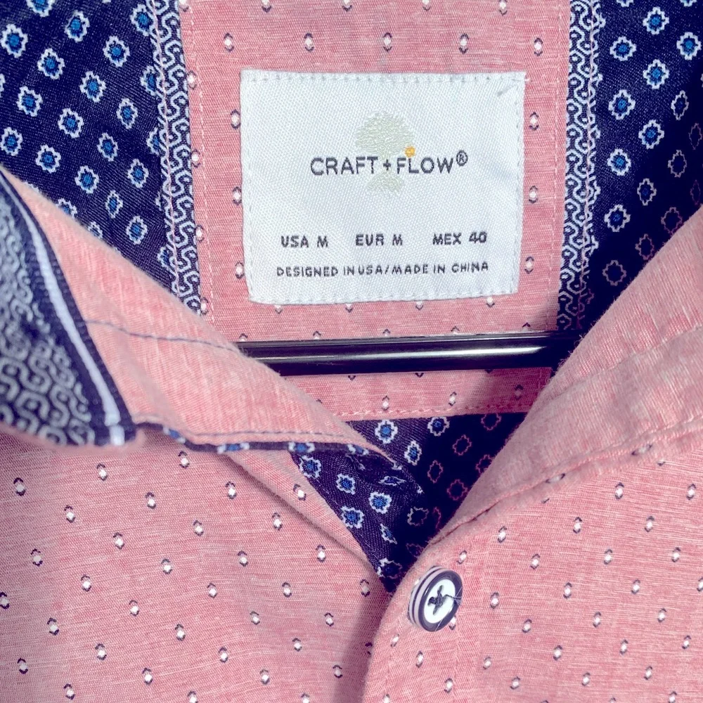 Craft+Flow pink button down tee - Picture 4 of 4